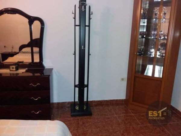 Shitet Apartament 2+1 ne rrugen e “Elbasanit”