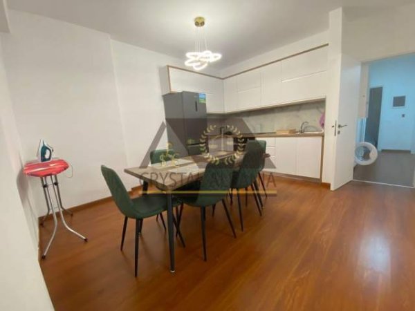 Tirane, jepet me qera apartament 2+1+A+BLK Kati 6, 100 m² 600 Euro (Rruga Ndre Mjeda)