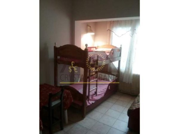 Tirane, jepet me qera apartament Kati 1, 20 m² 24.000 Leke (vilat amerikane, shkolla "Viktor Hygo")