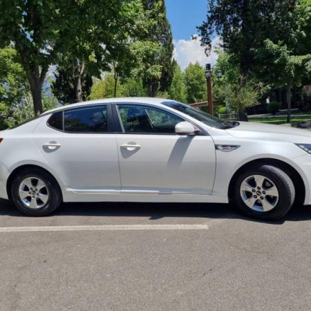 JEPET ME QERA Kia K 5 Viti 2012 Automat, 100% Gaz