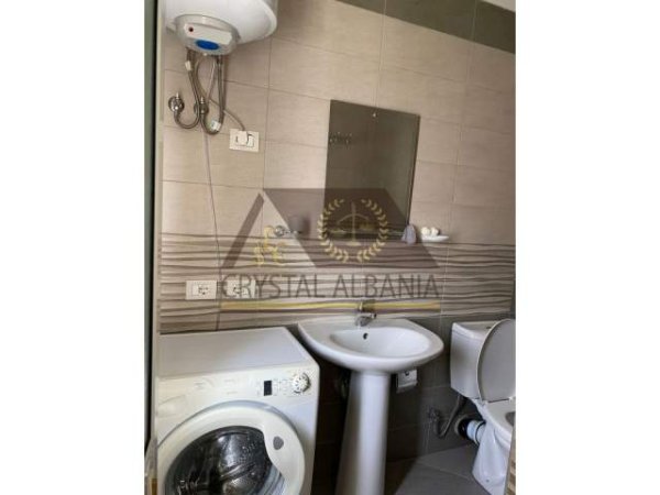 Tirane, jepet me qera garsonier Kati 6, 35 m² 280 Euro (Rruga e Dibres)