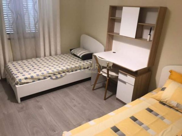 Tirane, jepet me qera apartament 2+1+A+BLK Kati 2, 100 m² 500 Euro (Kodra e Diellit)
