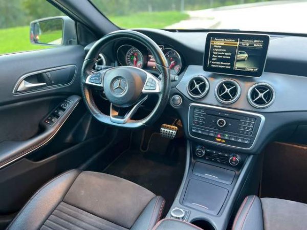 shes Mercedes-Benz MERCEDES GLA 220 - AMG LINE - FULL Viti 2015,