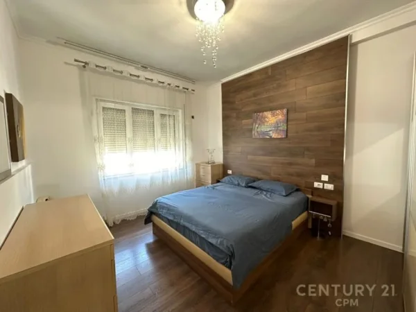 Tirane, jepet me qera apartament 1+1 Kati 4, 70 m² 600 € (kopeshti zoologjik)