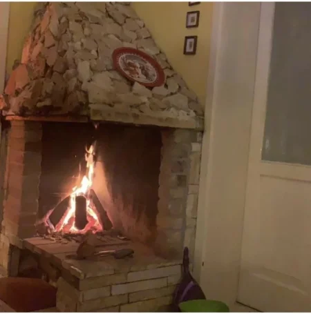 Tirane, jepet me qera Vile 1 Katshe Kati 1, 119 m² 600 € (21 DHJETORI)