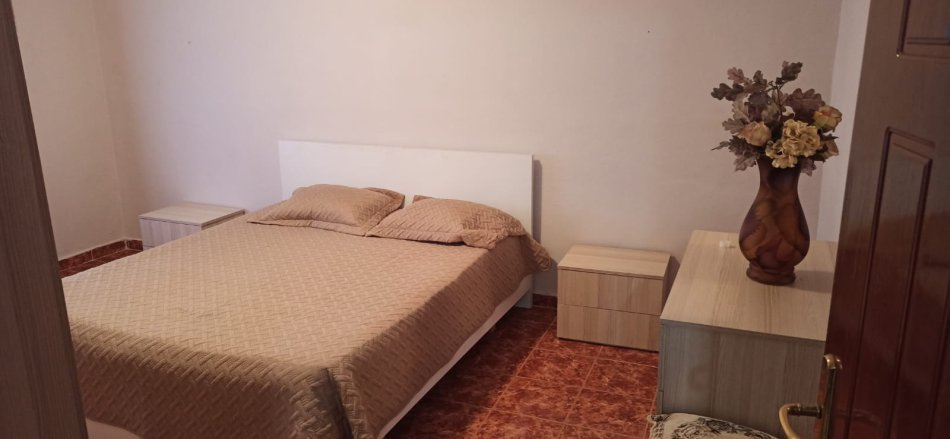 Tirane, jepet me qera apartament 2+1 Kati 5, 82 m² 400 € (Ish Parku)