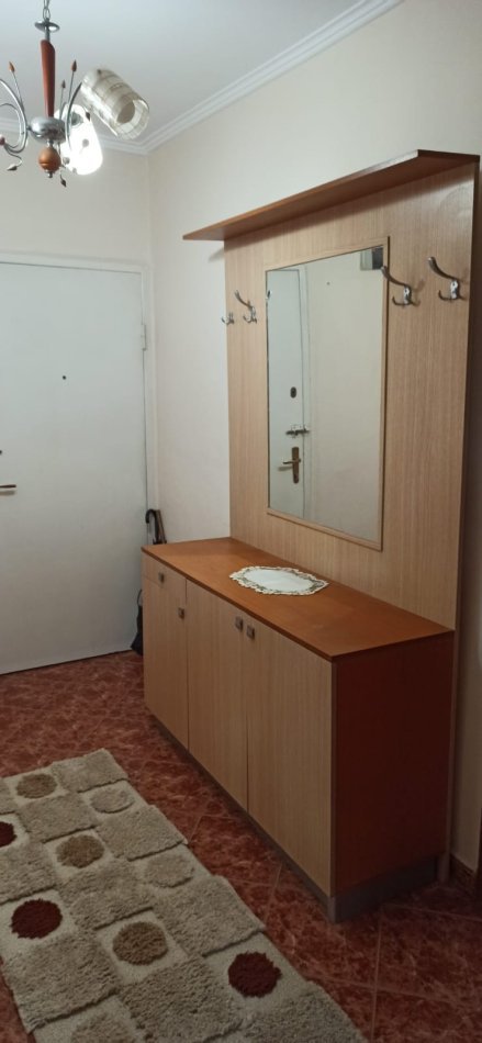 Tirane, jepet me qera apartament 2+1 Kati 5, 82 m² 400 € (Ish Parku)