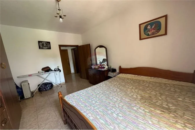Tirane, shitet apartament 1+1 Kati 4, 65 m² 90.000 € (Rruga e Dibres)