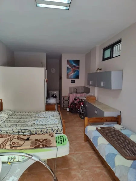 Durres, shitet dyqan Kati 0, 37 m² 56.000 € (Plazh, Durres)