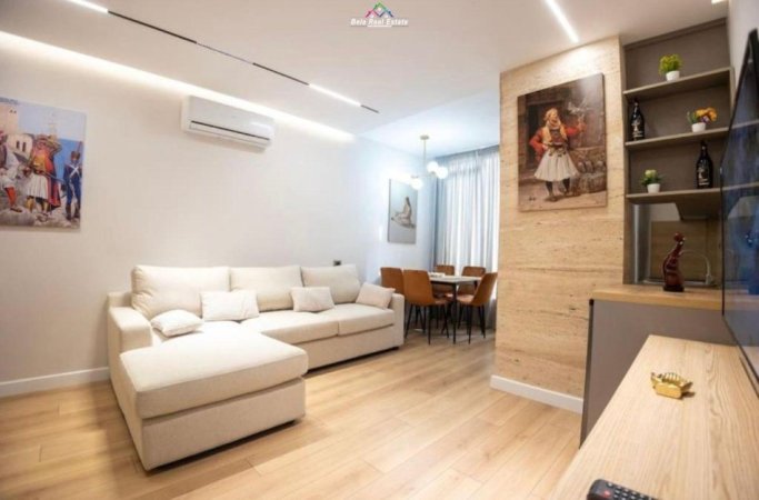 Tirane, jepet me qera garsonier 2+1 Kati 2, 60 m² 600 € (komuna e parisit)