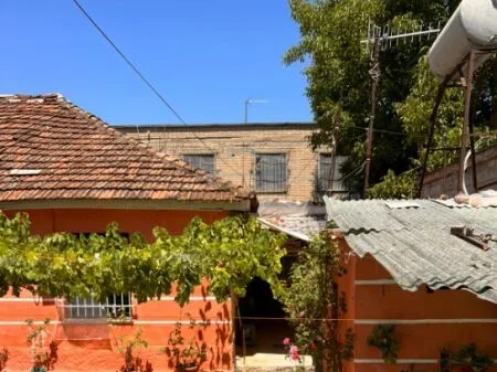 Tirane, shitet toke , 200 m² 250.000 € (Rruga Shemsi Haka, Ali Demi, Tiranë,Shqipëria AREA42501)