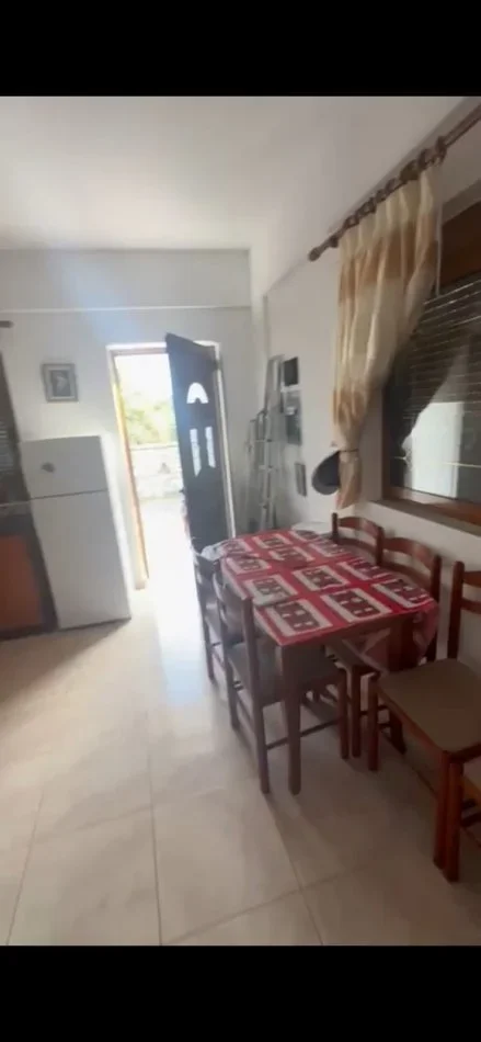 Sarande Ksamil, Vile Ksamil, ish Reparti Ushtarak