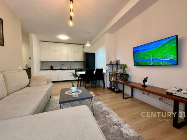 Tirane, shitet apartament 1+1+Ballkon Kati 1, 71 m² 116.000 € (Rruga Dalip Topi.)