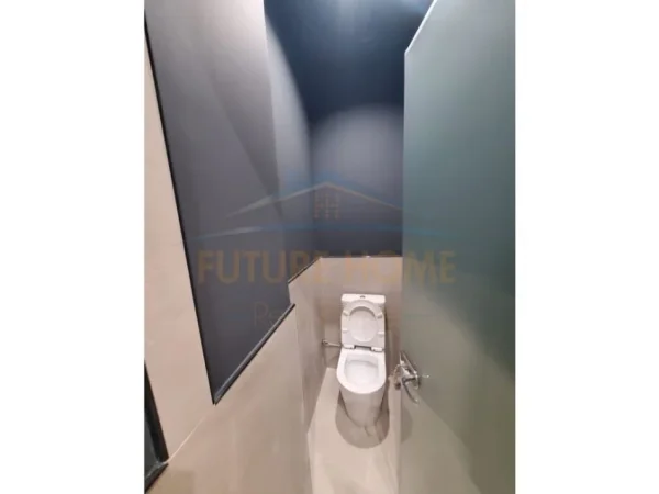 Tirane, shes Kati 0, 221 m² 250.000 € (Fresk)