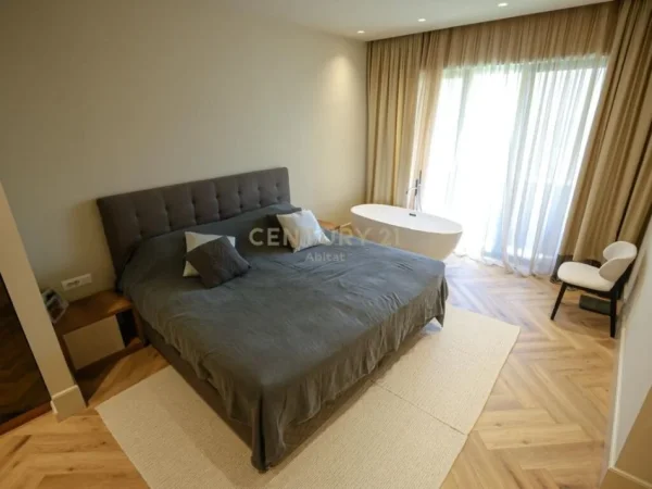 Tirane, shes apartament 2+1+2+ POST PARKIMI , 187 m² 480.000 € (Kodra e Diellit Residence)