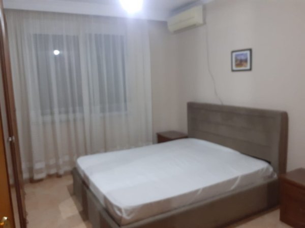 Tirane, jepet me qera apartament 1+1 Kati 2, 70 m² 698 € (Blloku)