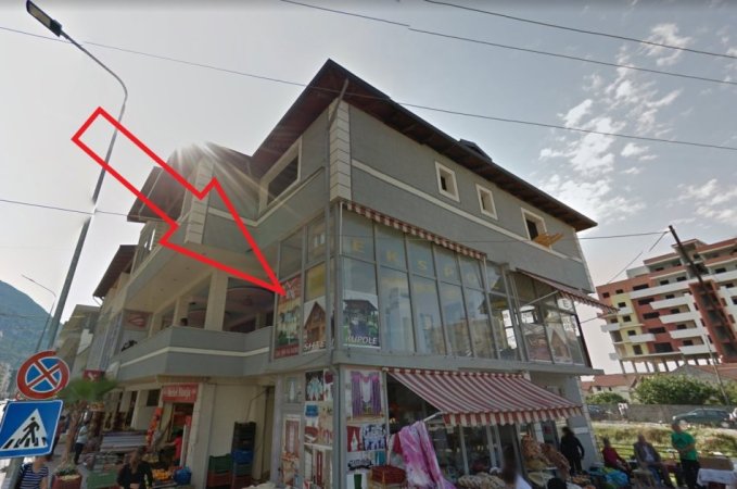 Lezhe, shitet Truall dhe Ndertese,  5.040.000 Leke (Lagjia “Beselidhja”)