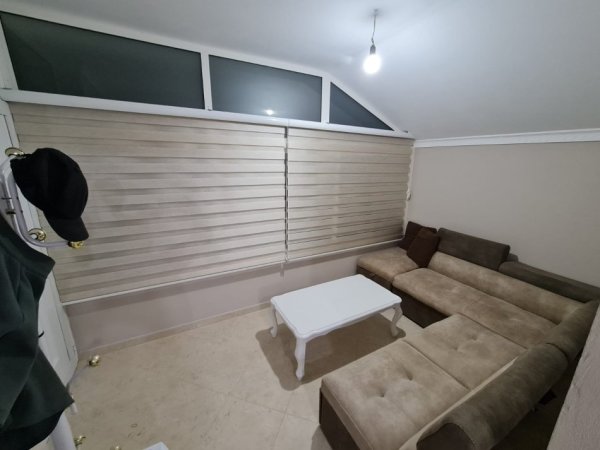 Tirane, jepet me qera apartament 2+1 Kati 3, 100 m² 400 € (Kinostudio)