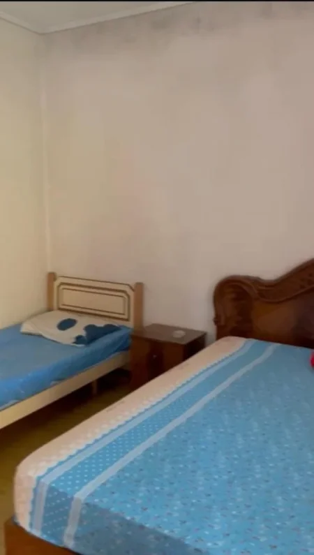 Tirane, jepet me qera apartament 1+1 Kati 3, 65 m² 350 € (QSUT)