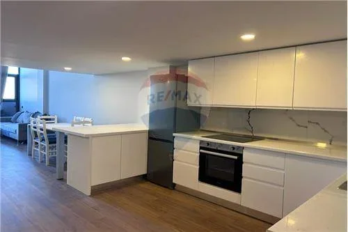 Shitet  Apartament 2+1 dublex  Selite, Tirane
