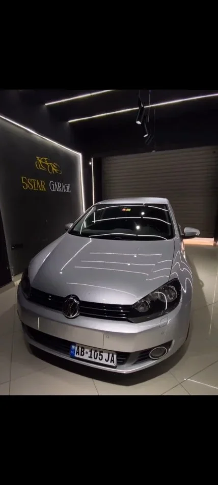 Tirane, shes makine Volkswagen golf 6 Benzin, gri metalizato manuale Klima 191 km 6 €