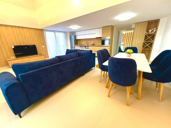 Tirane, jepet me qera apartament 3+1 Kati 0, 100 m² 1.500 € (Kodra e Diellit)