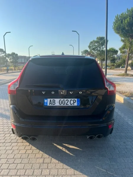 Tirane, shitet Nafte, e zeze automatik Kondicioner 239.000 km 13.500 €