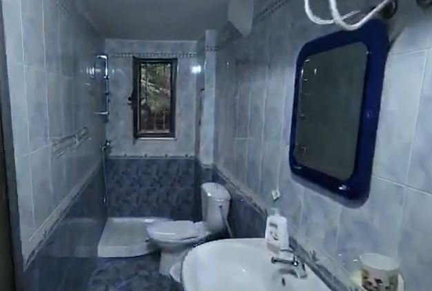 Tirane, jepet me qera apartament 2+1 Kati 1, 70 m² 350 € (Stacioni trenit)