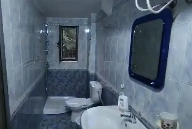 Tirane, jepet me qera apartament 2+1 Kati 1, 70 m² 350 € (Stacioni trenit)