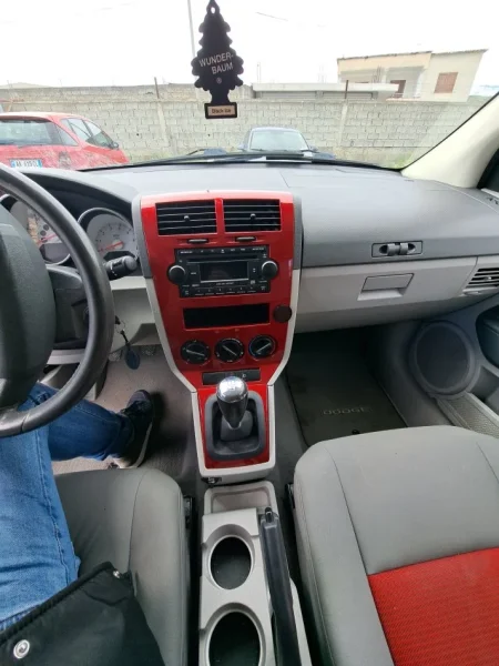 Durres, shes makine Dodge Caliber 1.8 Benzine 2008 Benzin, e zeze manuale Kondicioner 177.000 km 4.100 €