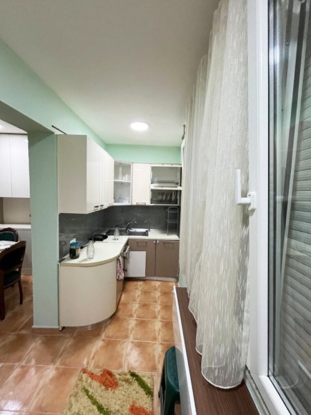 Tirane, jepet me qera apartament 2+1+Aneks+Ballkon Kati 5, 90 m² 550 € (Stadiumi Dinamo)