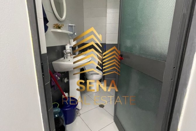 Tirane, shitet ambjent biznesi Kati 0, 32 m² 90.000 € (Rruga e Dibres)