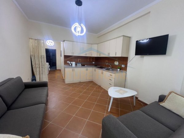 Durres Plazh, shitet apartament 1+1+Ballkon Kati 1, 57 m² 65.000 € (Pavaresia)
