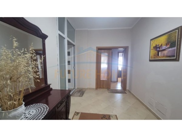 Durres, shitet apartament 1+1+Aneks+Ballkon Kati 6, 63 m² 150.000 € (Taulantia)