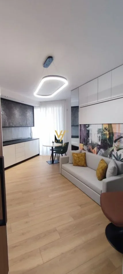 Tirane, shitet apartament 1+1+Ballkon Kati 4, 35 m² 84.000 € (MBIKALIMI I KRISTALIT)