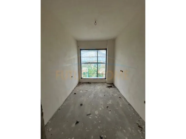 Tirane, shitet apartament 2+1+Ballkon Kati 7, 89 m² 138.000 € (Bulevardi i Ri)