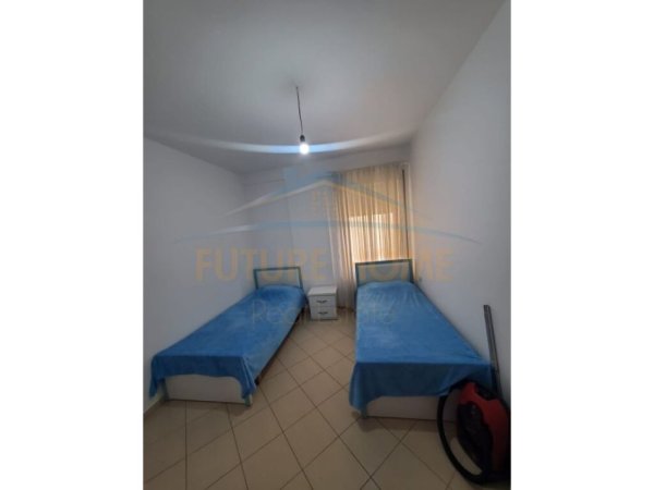 Tirane, jepet me qera 2+1 Kati 6, 79 m² 400 € (Fresk)