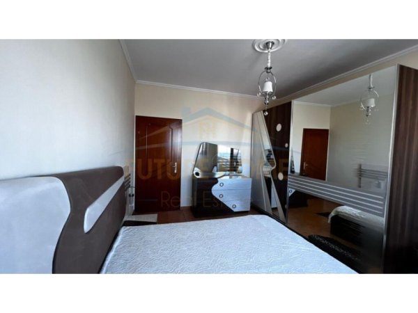 Tirane, jepet me qera apartament 2+1 Kati 5, 80 m² 400 € (Fresk)