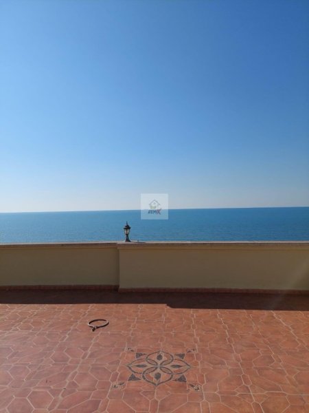Shkembi Kavajes, shitet apartament+verande | Penthouse 3+1+Ballkon Kati 7, 250.000 €