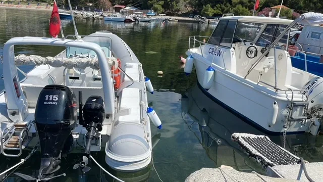 Durres, shes gomone BARKE GOMONE , 22000 €