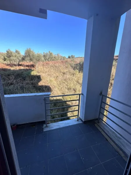 Durres, shitet apartament 2+1+Ballkon Kati 3, 99 m² 105.000 € (Golem)