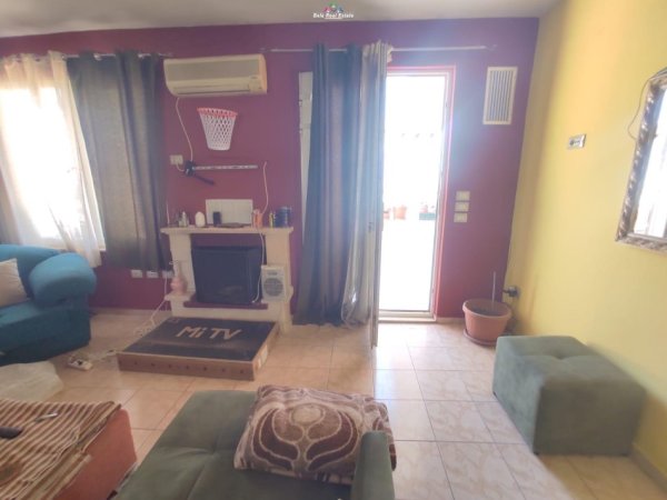 Tirane, shes apartament 3+1 Kati 4, 237 m² 283.000 € (kodra e diellit)