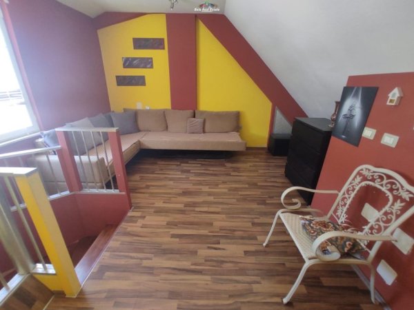 Tirane, shes apartament 3+1 Kati 4, 237 m² 283.000 € (kodra e diellit)