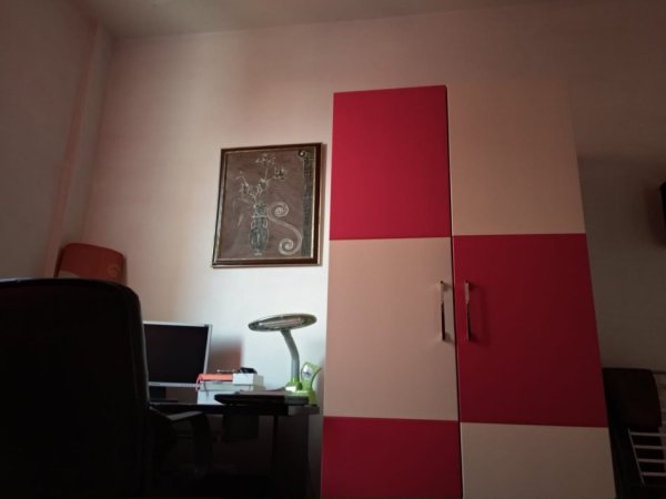 Tirane, jepet me qera apartament 2+1 Kati 4, 120 m² 450 € (xhamllik)