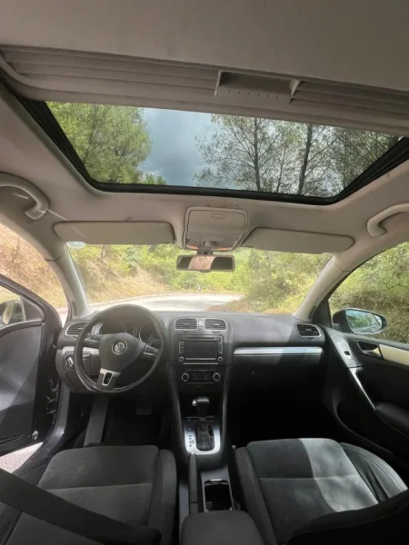 Elbasan, shes makine Volswagen Nafte, gri e erret automatik Klima