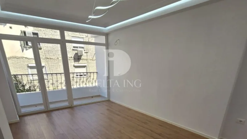 Tirane, shitet apartament 2+1+Aneks+Ballkon Kati 3, 71 m² 160.000 € (Ambasada Amerikane)