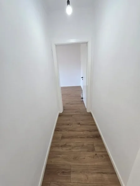 Tirane, shitet apartament 2+1 Kati 3, 73 m² 173.000 € (Rruga Elbasanit)