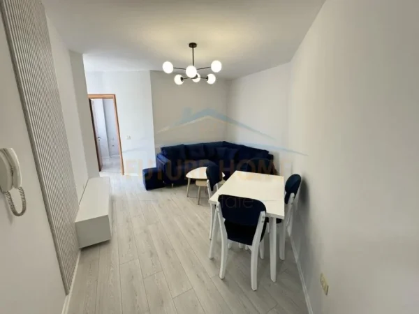 Tirane, shitet apartament 2+1 Kati 7, 84 m² 119.000 € (Unaza e Re)