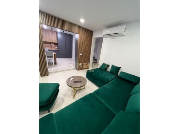 Tirane, shitet apartament 2+1 Kati 5, 99 m² 170.000 € (qender)