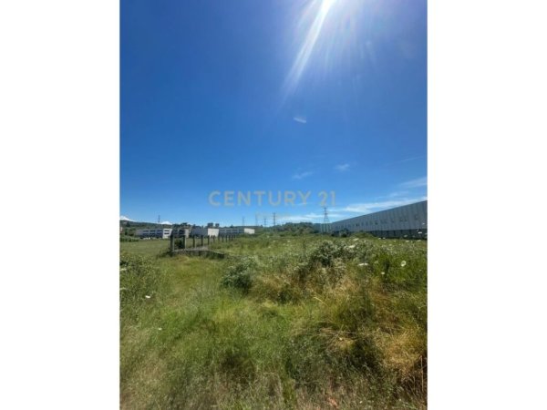 Tirane, shes toke , 10.477 m² 2.137.300 € (Autostrada Tiranë - Durrës)